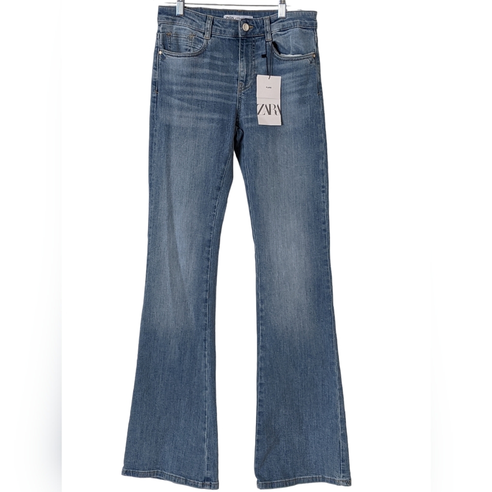 NWT Zara flared jeans size 6